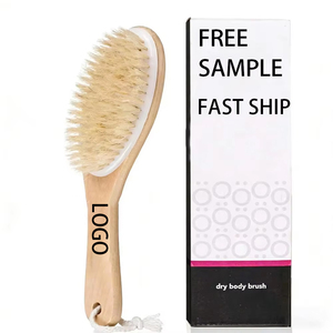 Exfoliante Corporal de Doble Uso Húmedo/Seco con Logotipo Personalizado y Cepillo de Baño de Cerda Natural para Drenaje Linfático y Suavizado de la Celulitis - Product Image 1