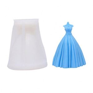 Moule en silicone 3D jetable pour robe de mariée, pour bougies d'aromathérapie DIY, ornements romantiques en résine coulée, fabrication d'objets en époxy et outils de pâtisserie - Product Image 2