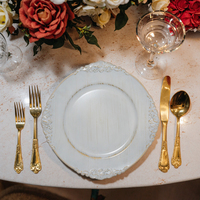 Assiettes jetables dorées en gros d'usine, incassables en plastique PP, style vintage, cadeaux, événements, vaisselle décorative moderne, motif végétal