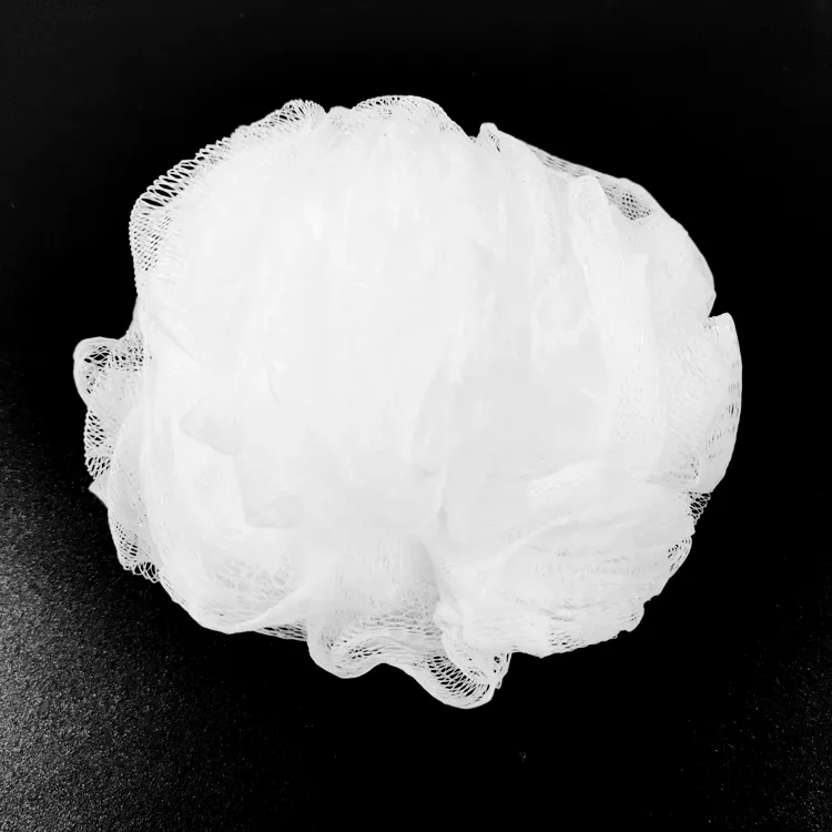 सफेद काले फूल स्नान स्नान गेंद स्पंज शरीर स्क्रब स्पा लूफै़ण पीई जाल नरम कश स्नान रंडी 60g Exfoliating स्नान स्पंज