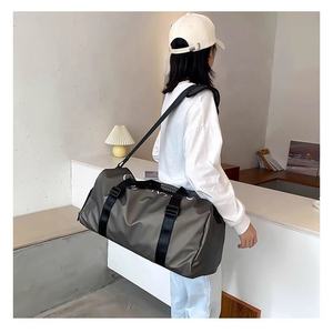 Men's Women's Casual Fitness Sports Bag-Waterproof Dry Wet Separation Large Capacity Portable <b>Luggage</b> Bag A-2645 - Product Image 4