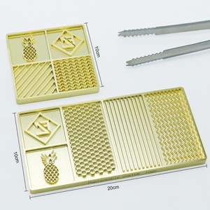 Molde para Cubitos de Hielo Transparente, Diseño Moderno, para Bourbon y Cócteles en 5 Segundos - Product Image 1