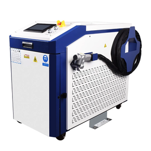Raycus 2500W 3000W Handheld Water Cooled Fiber <b>Laser</b> <b>Cleaning</b> <b>Machine</b> Metal Aluminum - Product Image 3