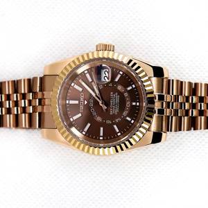 Reloj de Pulsera Mecánico Digital para Hombre, Diseño Clásico de Esfera, Caja de Acero Inoxidable OEM de Alta Gama, Nh35 - Product Image 2