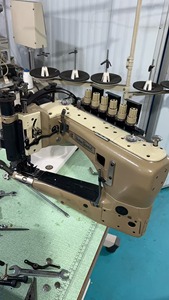 Máquina de <span class=keywords><strong>Coser</strong></span> Industrial Usada Union Special 35800, Máquina para Dobladillar Jeans - Product Image 3