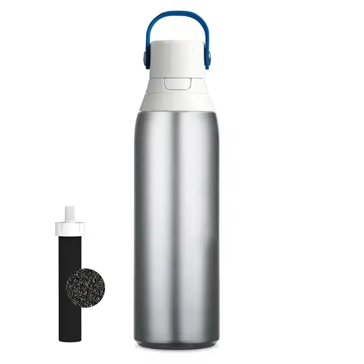 Marchio personalizzato 20 Oz isolato bottiglia di acqua filtrata paglia in acciaio inox metallo bottiglie di carbonio per uso personale