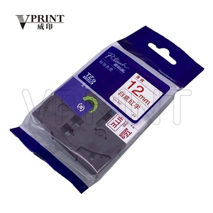 Ruban adhésif laminé TZE-232 12 mm (0,47 po) rouge sur blanc pour imprimante d'étiquettes <span class=keywords><strong>Brother</strong></span> <span class=keywords><strong>P</strong></span>-<span class=keywords><strong>touch</strong></span> GL-100 <span class=keywords><strong>PT</strong></span>-1000 <span class=keywords><strong>PT</strong></span>-1010 <span class=keywords><strong>PT</strong></span>-1090 – Original - Product Image 3