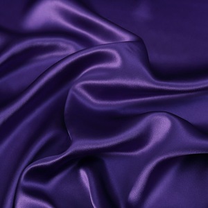 Tessuto in Seta di Gelso Organica 22 Momme, Larghezza 114cm, <span class=keywords><strong>Crepe</strong></span> Satinato Tinta Unita 100%, Ecologico, per Pigiami da Ragazza e Abiti da Sposa - Product Image 6