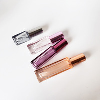Flacons de parfum vaporisateur en verre carré rose vides personnalisés minimalistes de qualité supérieure 3 ml/5 ml/10 ml/20 ml
