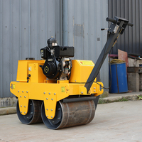 Nouvelle Compactrice Routière à Double Tambour Autotractée avec Certification EPA pour Engins de Construction Routière
