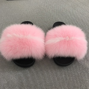 Zapatillas suaves y cómodas para mujer, pantuflas deslizantes de piel de mapache natural, zorro, para verano, venta al por mayor - Product Image 4