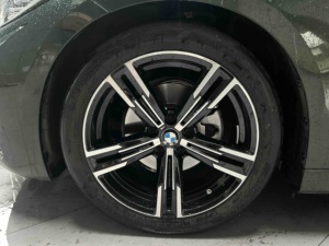 <span class=keywords><strong>BMW</strong></span> Serie 4 Modelo 2024 425i Paquete M Sport Volante a la Izquierda Asientos de Cuero - Product Image 3