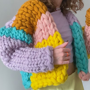 <span class=keywords><strong>Veste</strong></span> pull en <span class=keywords><strong>laine</strong></span> surdimensionnée à col en V multicolore pour <span class=keywords><strong>femme</strong></span> Cardigan en tricot épais pour l'hiver avec logo sur le devant - Product Image 3