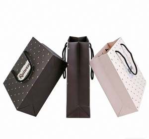 Sac fourre-tout personnalisé avec poignée pour cadeaux d'anniversaire et de mariage, sac en carton imprimé intégral avec poignée pour entreprises - Product Image 6