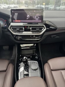 <span class=keywords><strong>BMW</strong></span> X3 2023 Usata, SUV di Lusso di Medie <span class=keywords><strong>Dimensioni</strong></span>, XDrive25i M Sport AWD 8AT, Sistema XDrive AWD, Maneggevolezza Dinamica - Product Image 4