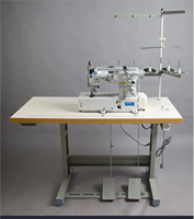 Machine à coudre industrielle JK500B-D à grande vitesse Interlock avec corps plat pour la couture à double décoration avec moteur à entraînement direct