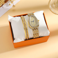 Nouvelle Arrivée En Stock Montre Élégante pour Femme en Acier Inoxydable avec Diamants Ovale Incrustés et Quartz, Bracelet Perles, Écologique