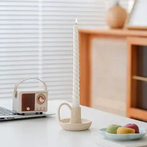 حامل شموع سيراميك إبداعي بتصميم بسيط على الطراز الاسكندنافي، صديق للبيئة، مصنوع يدويًا، منقوش، مناسب لعيد الميلاد، حامل للعلاج بالروائح، للمنزل - Product Image 2