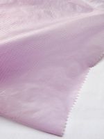 Nylon taffetas ripstop ultra-fin haute densité, micro-denier, anti-plume, léger au toucher, pour doudoune haut de gamme d'extérieur