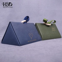 Caja de Embalaje Ecológica de Alta Gama para Botellas de Vino Tinto, en Forma de Triángulo, Hecha con Materiales Reciclados, Personalizable con Logotipo