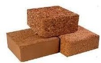 Marque GK COCOPEAT NATUREL (COQUILLES DE NOIX DE COCO) DE BONNE QUALITÉ MODÈLE GWE-CP À DES FINS AGRICOLES