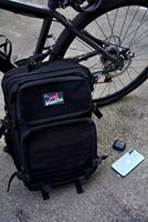 Sac à dos de voyage tactique 45L, approuvé par les compagnies aériennes avec poche pour bagages, compatible TSA, compartiment pour ordinateur portable 17'', sac de voyage urbain