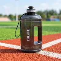 Bouteille d'eau motivante anti-fuite d'un demi-gallon (2200 ml) sans BPA avec poignée, idéale pour la gym et le fitness