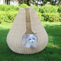 Niche pour chat en rotin en forme de goutte d'eau, lit pour chat fermé, maison pour chat d'intérieur, anti-griffures, lit pour animaux de compagnie tissé à la main avec coussin, plusieurs tailles