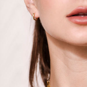 Gioielli da donna ipoallergenici piccoli gioielli dell'orecchio per ragazze della <span class=keywords><strong>cartilagine</strong></span> 14K oro placcato <span class=keywords><strong>orecchini</strong></span> con <span class=keywords><strong>polsino</strong></span> Huggie <span class=keywords><strong>orecchini</strong></span> a cerchio piccoli <span class=keywords><strong>orecchini</strong></span> - Product Image 3