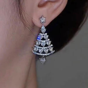 E1937 Colgante de Árbol de Navidad de Oro Blanco con Diamantes, Regalo Encantador para Mujer, Diamante Natural de Color D con Corte Corazón, Joyería - Product Image 4