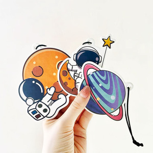 Désodorisant de voiture en papier pour véhicule, 50g, OEM, Logo de dessins animés, bon marché, <span class=keywords><strong>2021</strong></span> - Product Image 1