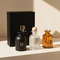 Bouteilles diffuseurs d'aromathérapie rechargeables en verre dépoli ambre noir de 100 ml avec bouchon en caoutchouc, bâtonnets parfumés et gravure pour huiles essentielles