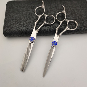 Tijeras de Peluquería Ab de 62 mm, Tijeras de Entresacar para Diestros, Uso en Salón de Belleza, Hoja Estándar, Diseño Estrella Azul - Product Image 5