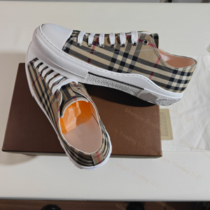 2026 Famous Brands Top Quality Genuine Leather & <b>Canvas</b> Luxury Trendy Summer Light Weight Designer Sneakers for Men & Women - Product Image 5