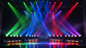 Luz Móvil de Cinco Cabezas de 800W con Rotación Infinita de Doble Cara, Beam Strobe 30-163CH DMX RDM para Discotecas, Clubes, Conciertos y Espectáculos - Product Image 3