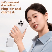 Banque d'Énergie Mini Porte-clés en Cuir Double Câble d'Usine Portable Compatible Type C pour iPhone Xiaomi Batterie 2000 mAh