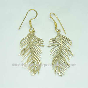 Boucles d'oreilles en argent sterling 925 plaqué or Boucles d'oreilles à la mode pour mariage, fiançailles pour femmes, fabrication par CASA DE PLATA - Product Image 2