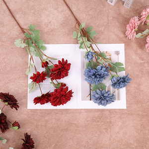 Flores Artificiales de Crisantemo y Dalia de Seda, Modelo Ruyi de Seis Cabezas RYM-357 para Decoración de Bodas, Hogar y Fotografía - Venta al por Mayor - Product Image 3