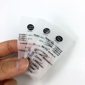 Étiquette <span class=keywords><strong>de</strong></span> vêtement en TPU personnalisée avec logo imprimé, élastique, respectueuse <span class=keywords><strong>de</strong></span> la peau, imperméable, <span class=keywords><strong>pour</strong></span> maillots <span class=keywords><strong>de</strong></span> bain, combinaisons <span class=keywords><strong>de</strong></span> plongée, vêtements d'extérieur, usine <span class=keywords><strong>de</strong></span> confection <span class=keywords><strong>de</strong></span> vêtements - Product Image 3