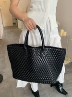 Sommer Handgewebte Damenhandtasche 2026 Neue Große Kapazität Tragetasche Vielseitige Reise-Schultertasche