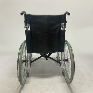 Fauteuil roulant manuel avec roues à rayons de 24 pouces, léger, en acier au carbone, pliable et portable, pour la mobilité des personnes âgées - Product Image 2