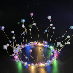 शादी के नए मोती बेड्स क्रिस्टल टियारा बालों के मुकुट से बने दुल्हन के बाल बैंड मोती के सिर के टुकड़े - Product Image 1