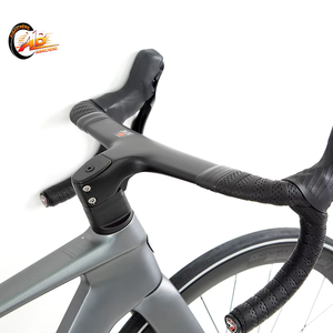 Vélo de route aérodynamique en fibre de carbone 2026 R12pro, roues en aluminium 700C, 11 vitesses, freins à disque hydrauliques, léger et performant pour la course - Product Image 2