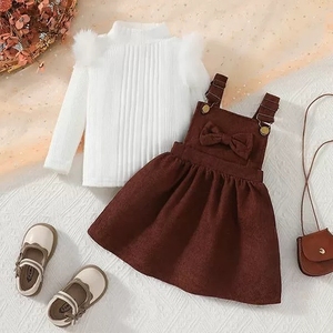 Nouvelle collection Printemps-Automne 2026 : Ensemble 2 pièces pour bébés filles, comprenant un haut à manches longues et une salopette - Product Image 4