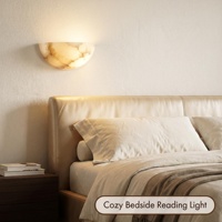 Applique murale LED semi-courbée moderne à motif alabastro, CRI 90 élevé, lumière douce et chaude, anti-éblouissement, diffuseur dimmable, pour maison de luxe