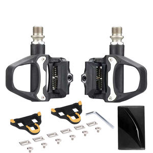 Pédales de vélo de route en fibre de <span class=keywords><strong>carbone</strong></span> en gros, plateforme large réglable, ensemble de cales de pédale autobloquantes pour système de vélo de route - Product Image 1