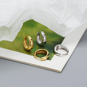 <span class=keywords><strong>Orecchini</strong></span> a Cerchio Piccoli e Spessi in <span class=keywords><strong>Argento</strong></span> Sterling 925 Minimalista per Donne - Product Image 4