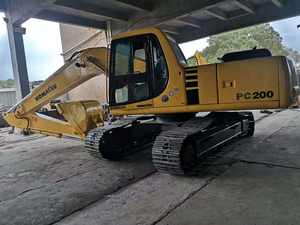 Excavadora Usada de Segunda Mano, Maquinaria para Movimiento de Tierras KOMATSU PC200-6 en Venta - Product Image 5