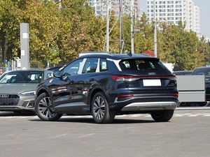 <span class=keywords><strong>Audi</strong></span> <span class=keywords><strong>Q4</strong></span> e-tron SUV de alta configuración y <span class=keywords><strong>precio</strong></span> más bajo para África - Product Image 4