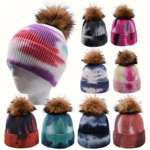 Gorro de Invierno Personalizado con Bordado 3D, Tejido en Poliéster, con Pompón - Product Image 1